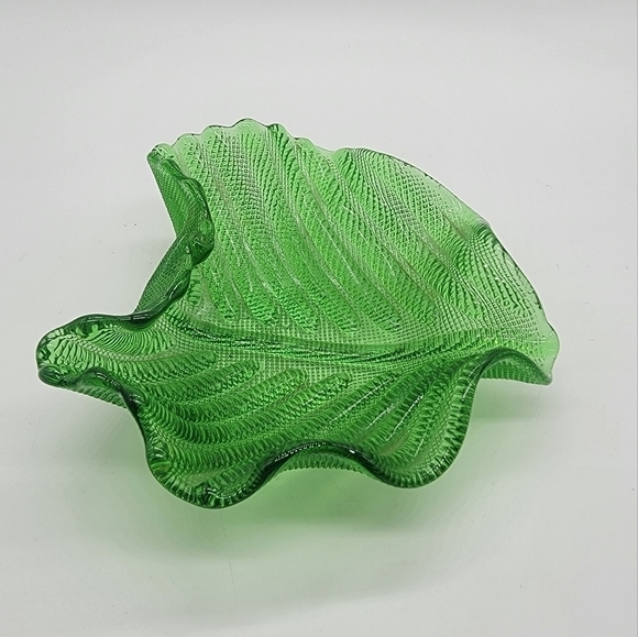 VINTAGE glass bowl - Picture 2 of 7